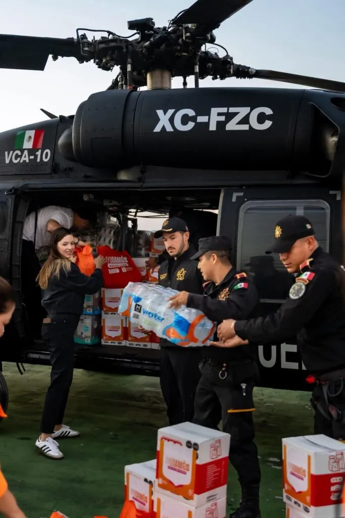 Nuevo León envía toneladas de víveres a comunidades inundadas en Hidalgo