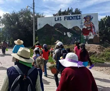 Hacen ritual de “la traída del agua” en San Juan Tepa, Hidalgo