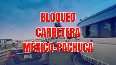 Transportistas bloquean caseta San Cristóbal en protesta.