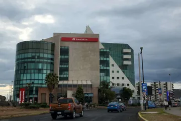 Persona pierde la vida frente a Plaza Galerías Pachuca; se investigan las causas