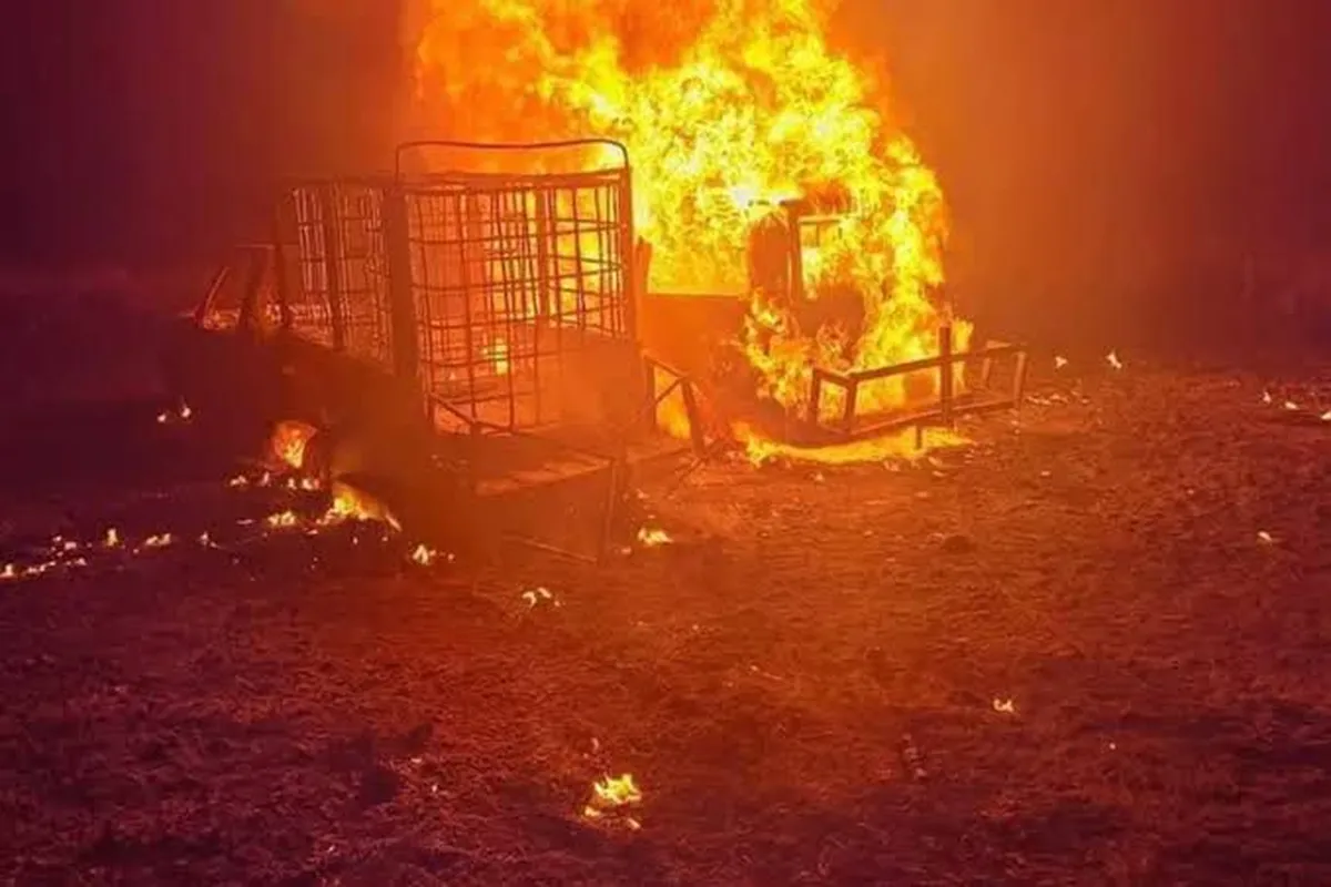 Tlaxcoapan: se incendian 3 camionetas huachicoleras