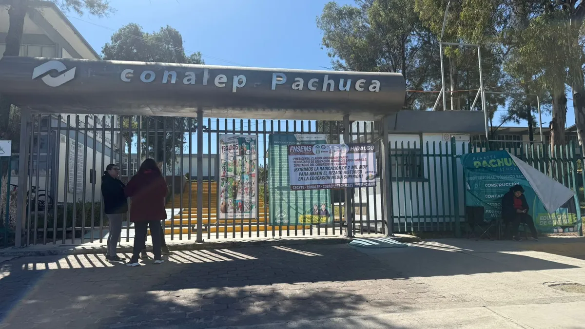 Docentes del Conalep Hidalgo participan en paro nacional