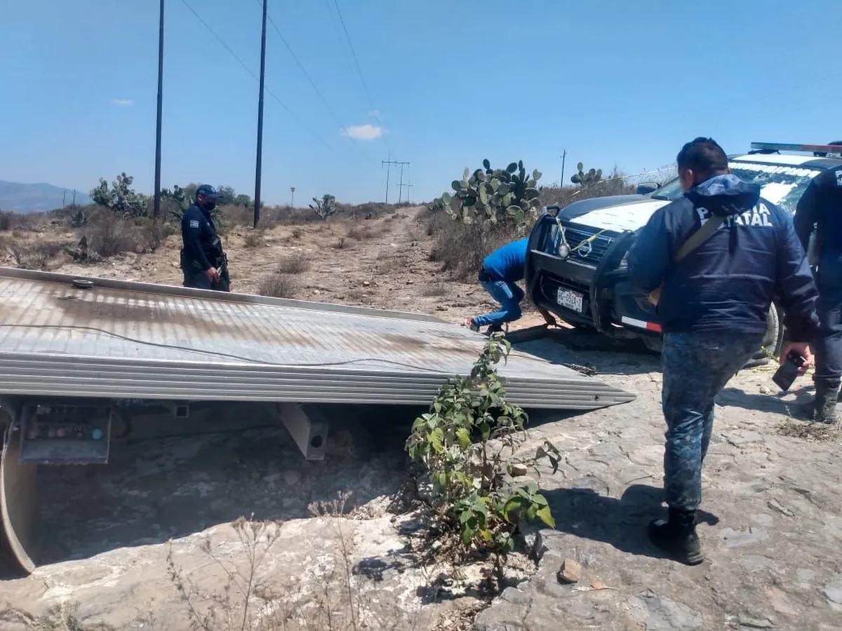 Balean a patrulla de San Agustín Tlaxiaca