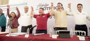 Menchaca anuncia reingeniería si gana gubernatura de Hidalgo