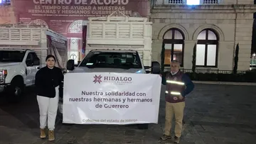 Pachuca: salen de centro de acopio camiones con víveres rumbo a Acapulco