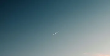 Video | Se observa luz en cielo de Pachuca; podría ser cometa