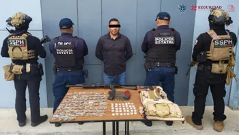 Detenido con armas y droga en Tula