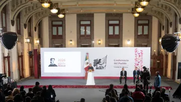 Claudia Sheinbaum presenta medidas económicas, cambios en aduanas y avances en Mexicana de Aviación.