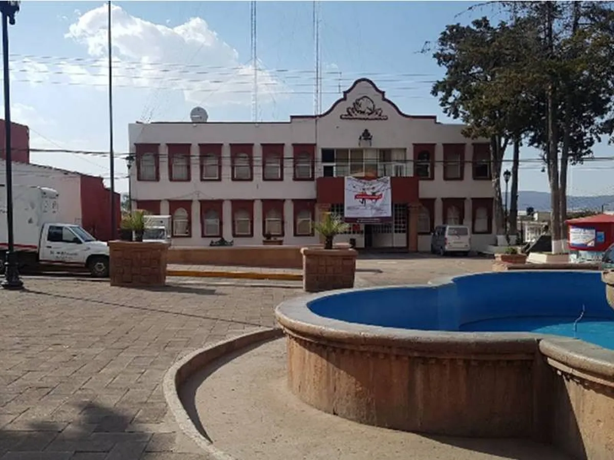 Tepeapulco: denuncian a alcaldía por contratar a empresa inhabilitada 