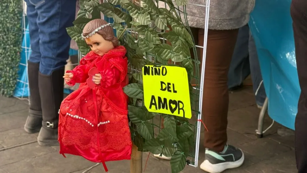 ¿Se está perdiendo la tradición? Cae la venta de trajes del Niño Dios