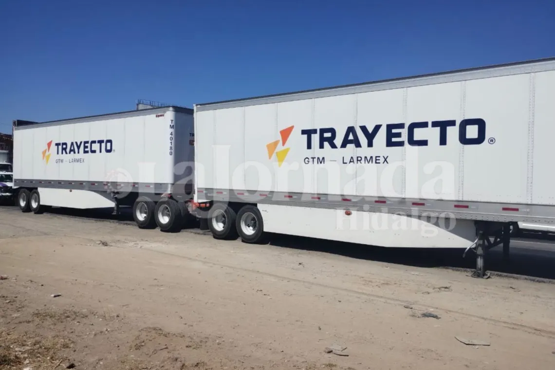 Recuperan en Tolcayuca tractocamión robado