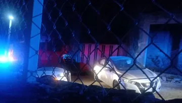 Auto varado