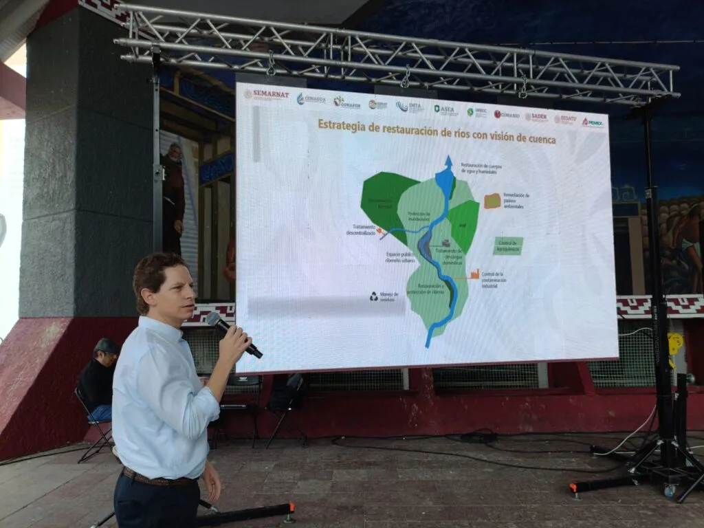 Semarnat aplica multas millonarias a empresas que contaminan río Tula