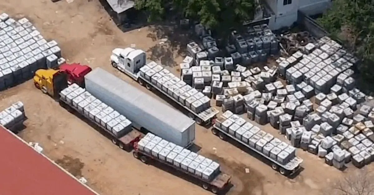 Camiones con huachicol