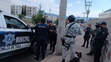 Vecinos de Paseos de la Pradera alertaron a las autoridades por olores fétidos; encuentran a un hombre de 52 años sin vida.