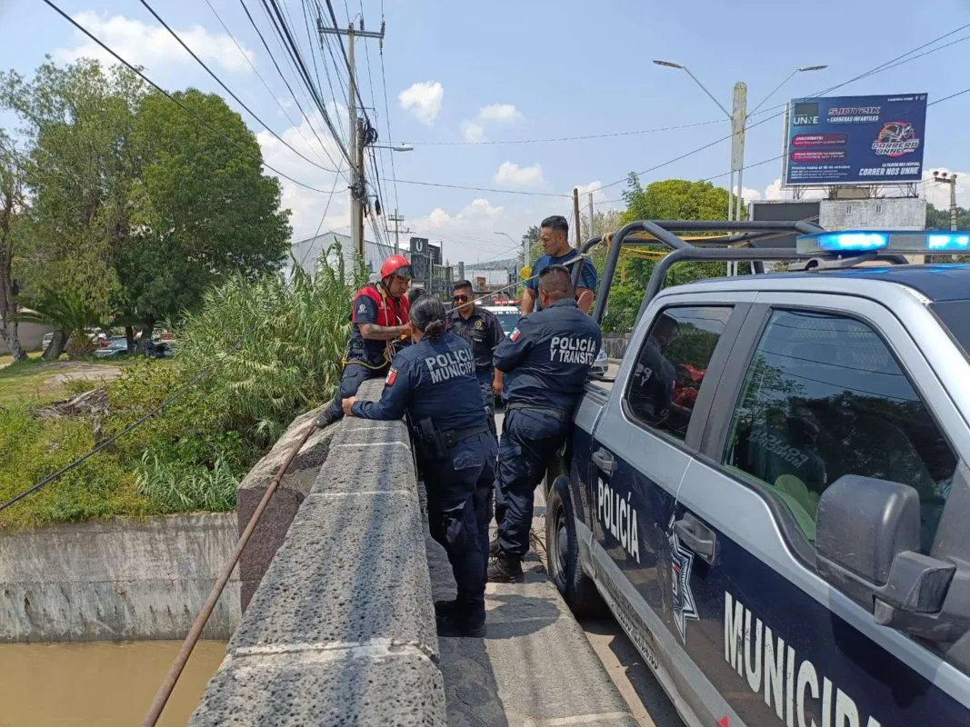 Tras afectaciones en Tula-Tepeji por lluvias, continúan trabajos de limpieza y mantenimiento