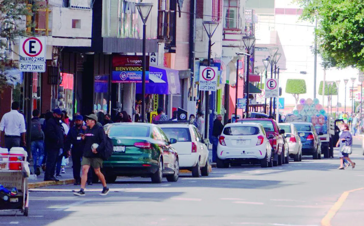 Comerciantes piden parquímetros y ordenar Guerrero 