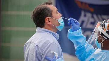 Casi 20 mil contagios de Covid en un día en México