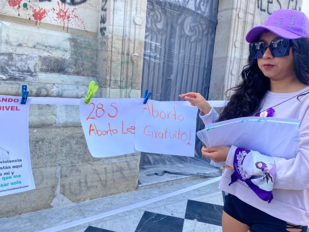 “Mercadita Las Insurgentas” visibiliza barreras al aborto legal en Pachuca