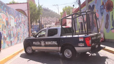 Camioneta atacada a balazos en Pachuca
