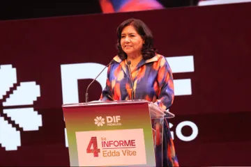 presidenta del patronato del DIF Hidalgo Edda Vite Ramos rinde su cuarto informe