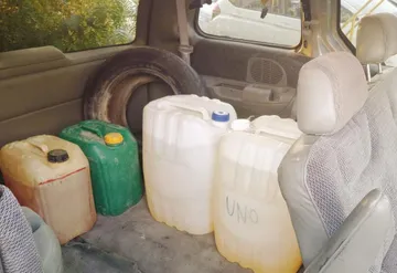 ¡Golpe al huachicol! SSPH asegura mil 900 litros en Pachuca y Epazoyucan