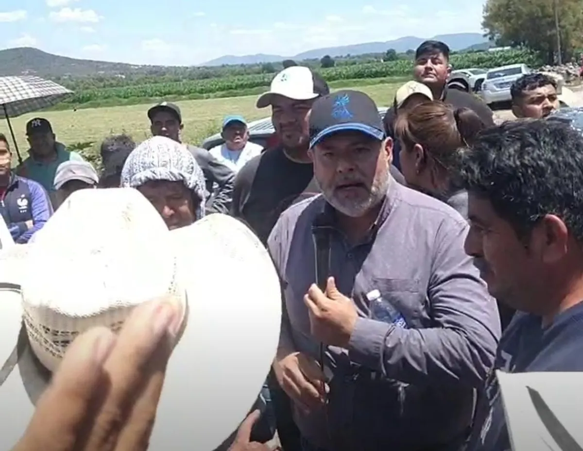 José Ramón Amieva reta a ciudadano en Mixquiahuala