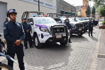 Entrega de patrullas en Tulancingo: llaman a policías a actuar con integridad
