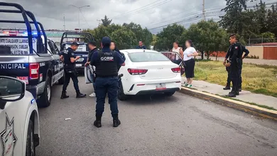 Policías de Pachuca detienen a cuatro personas tras operativo.