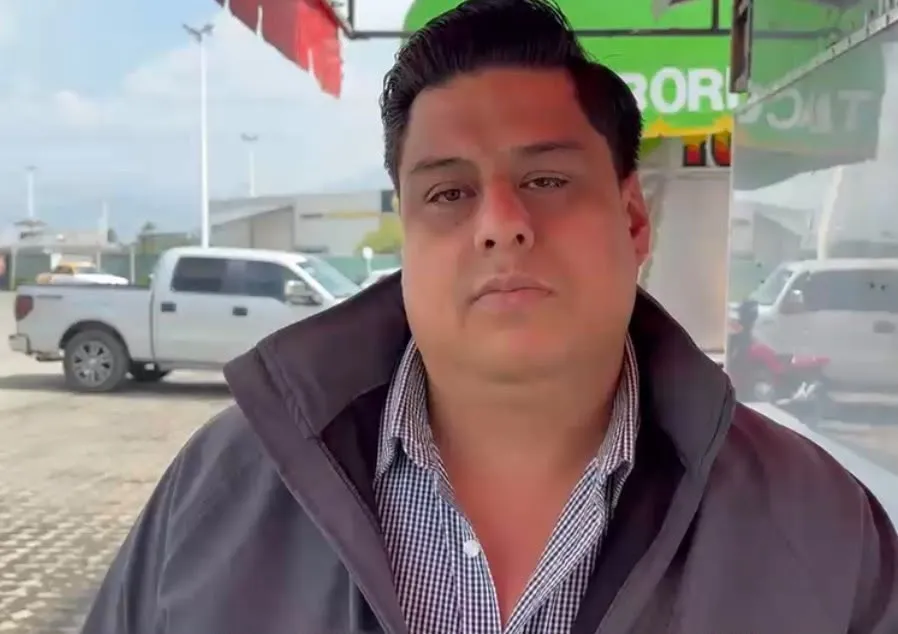 Puestos de Plaza del Valle seguirán cerrados tras incendio en Pachuca