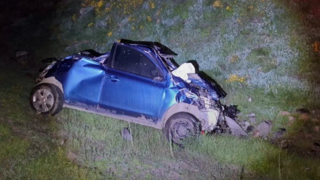 Volcadura de auto en carretera Pachuca-Tulancingo; deja a un hombre sin vida