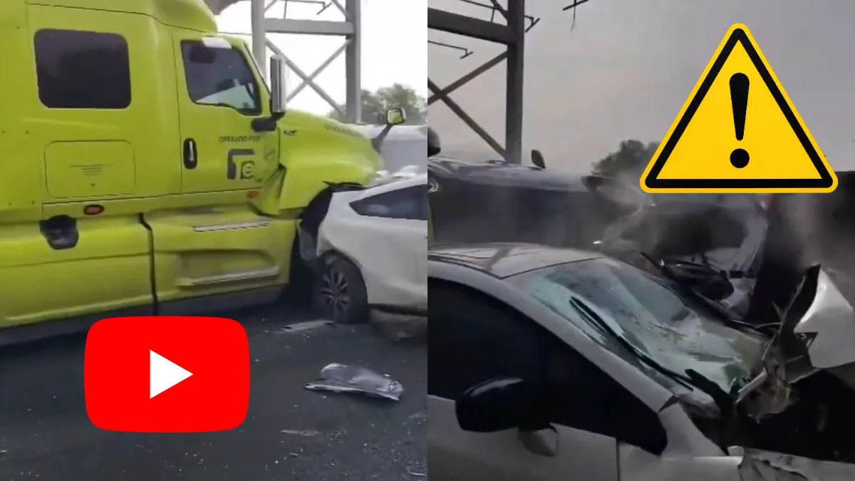 Vehículos involucrados en choque en Circuito Exterior Mexiquense mientras paramédicos atienden a lesionados.