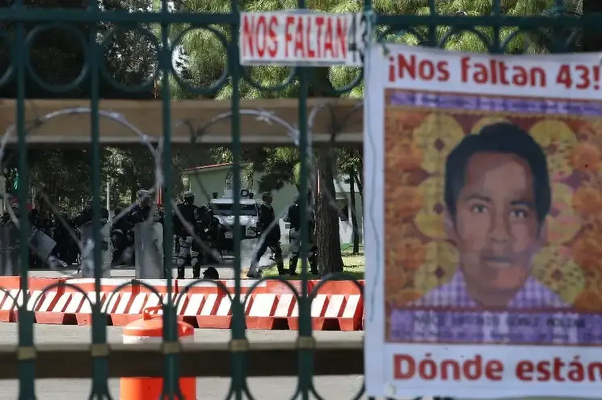 Tres posibles “causales” de la desaparición de los 43: Gobierno