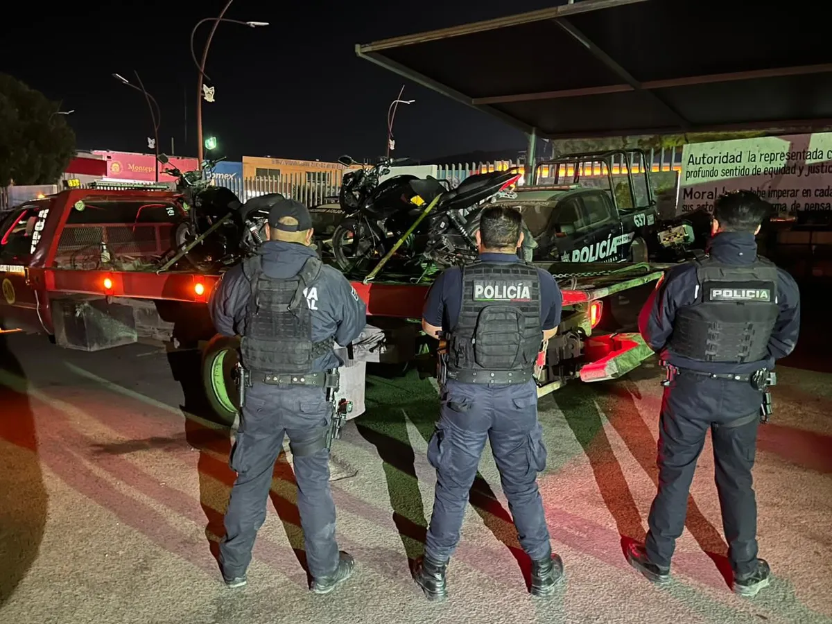 Detenidos en Mineral de la Reforma junto a motocicletas robadas.