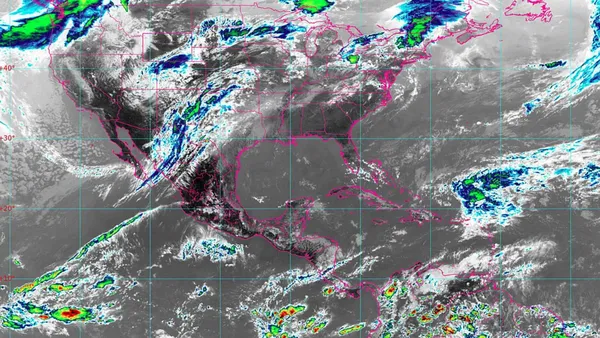 Frente Frío 45 traerá lluvias, vientos y frío a Edomex, CDMX e Hidalgo este fin de semana, advierte el SMN