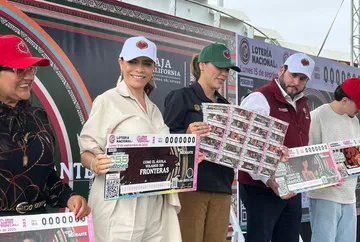 Anuncia Lotería Nacional sorteo especial para apoyar a migrantes mexicanos en EU