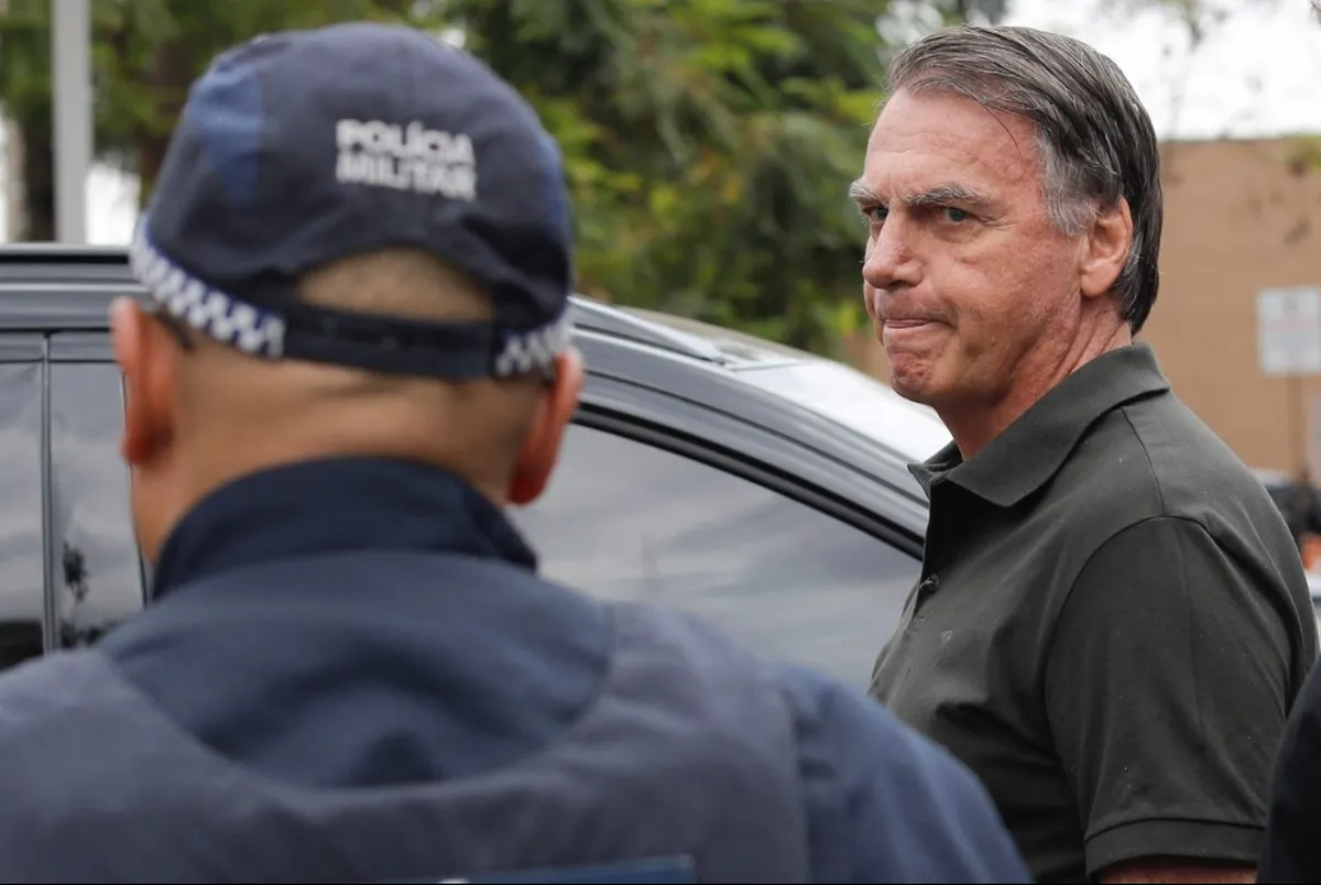 Brasil: detienen al expresidente Jair Bolsonaro por riesgo de fuga de prisión domiciliaria