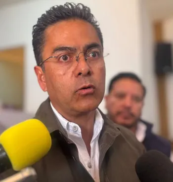 Eduardo Medécigo alcalde de Mineral de la Reforma