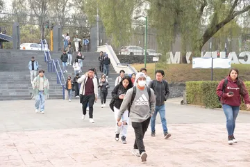 UNAM bloquea a más de mil aspirantes por intentar hacer trampa en examen de admisión