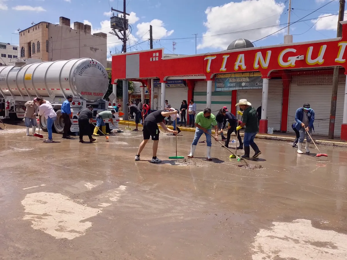 El Tianguis de Tula reabre casi sin comerciantes