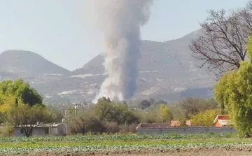 Ixmiquilpan: se registra incendio en pastizal
