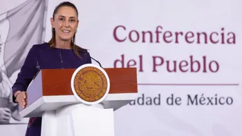 La presidenta Claudia Sheinbaum durante su conferencia matutina hablando sobre Raúl Castro, Petrobras y noticias falsas.