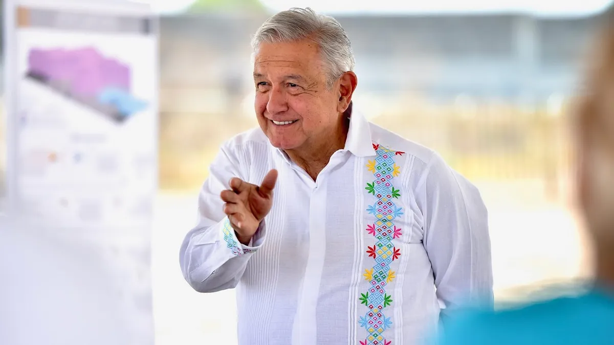 AMLO supervisa construcción de Hospital de Especialidades en Hidalgo