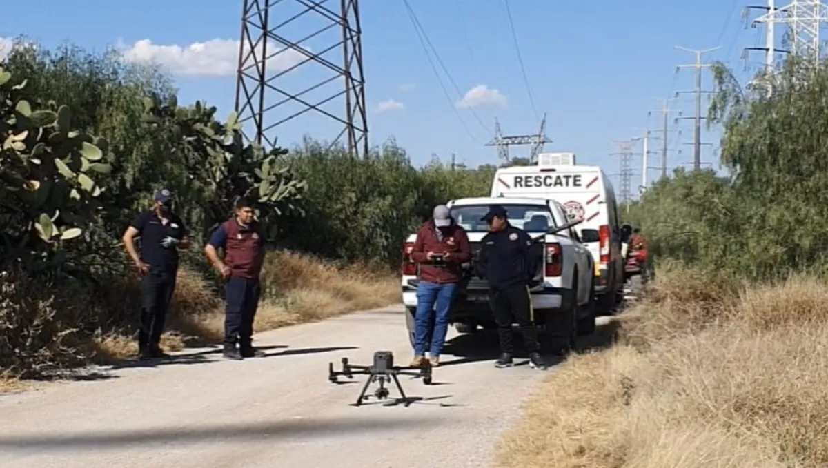 Tula y Atitalaquia intensifican búsqueda de hombre que habría caído a canal de aguas negras