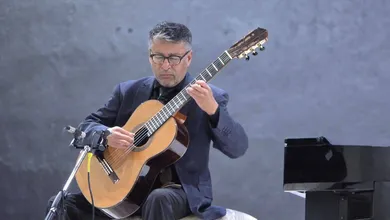 Maestro Leonardo Martín Candelaria, guitarrista clásico y promotor cultural de Hidalgo.