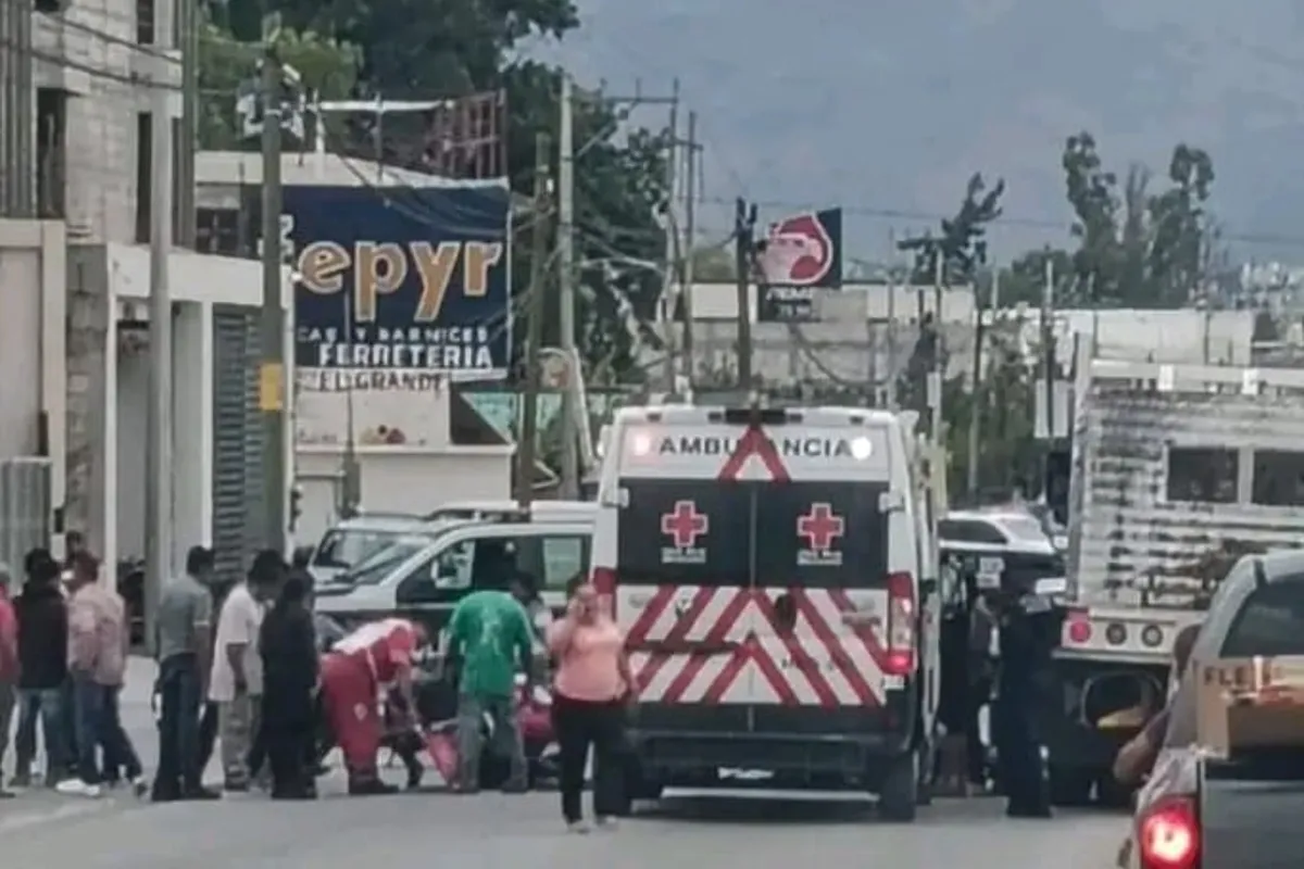 Accidente en Ixmiquilpan deja un motociclista lesionado