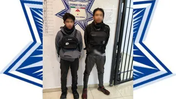 Detención de presuntos vendedores de drogas en Mineral de la Reforma.
