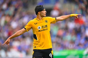 Raúl Jiménez listo para las eliminatorias mundialistas