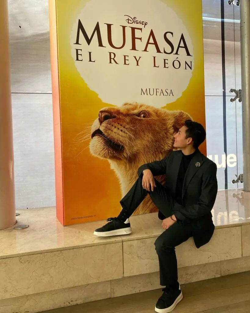 ¡Orgullo hidalguense! Sergio Maya, voz de Mufasa en la nueva película de Disney