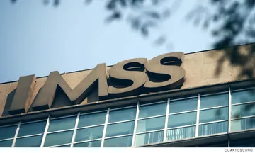 Hospital IMSS de Tulancingo: mujer da a luz en el baño